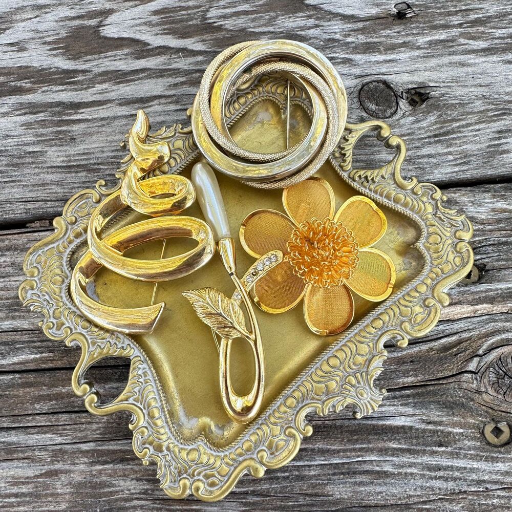 Vintage Brooch Lot - Broken Jewelry for Crafting, Repurposing